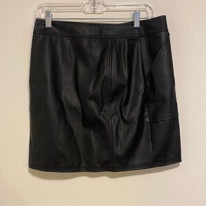 NWT Express Skirt